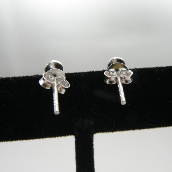 NEW Mini Heart Teardrop Stud Earrings Return to Tiffany & Co Solid 925 Silver - Picture 8 of 15